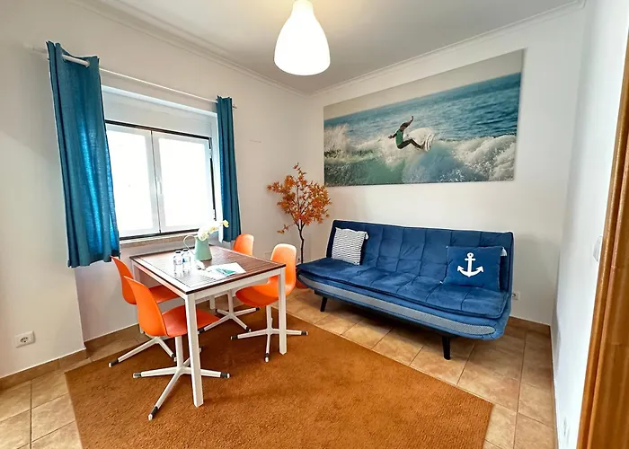 Ericeira Apartments 埃里塞拉
