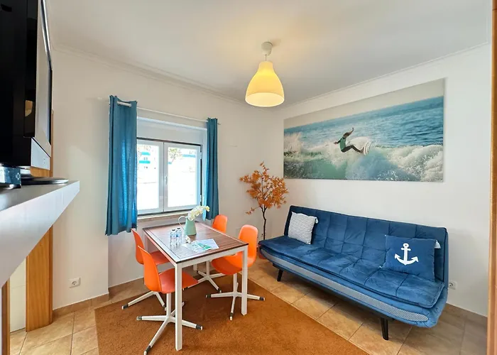 Ericeira Apartments 公寓